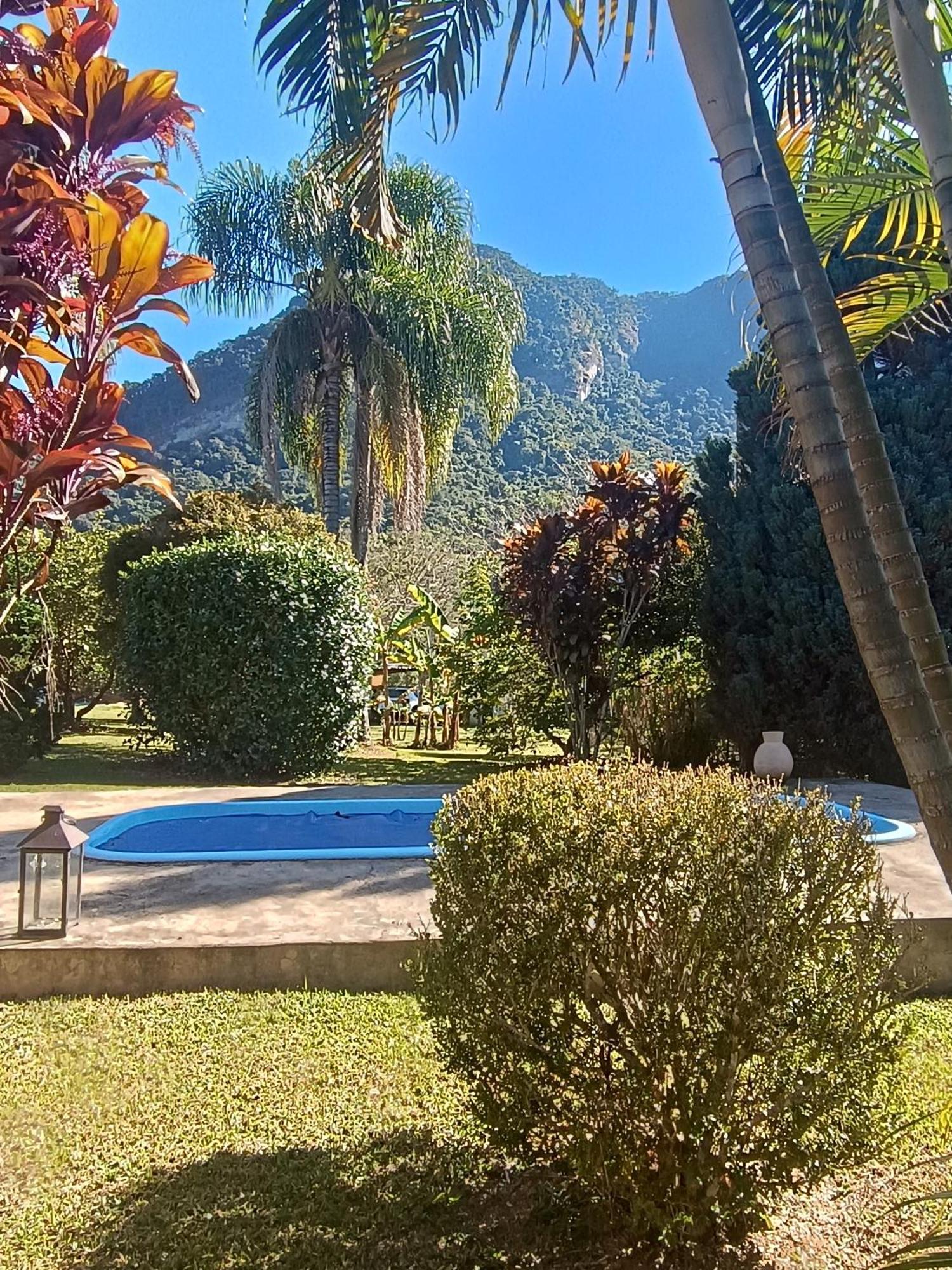 Entrevistas Chales E Suites São Bento do Sapucaí Exterior foto